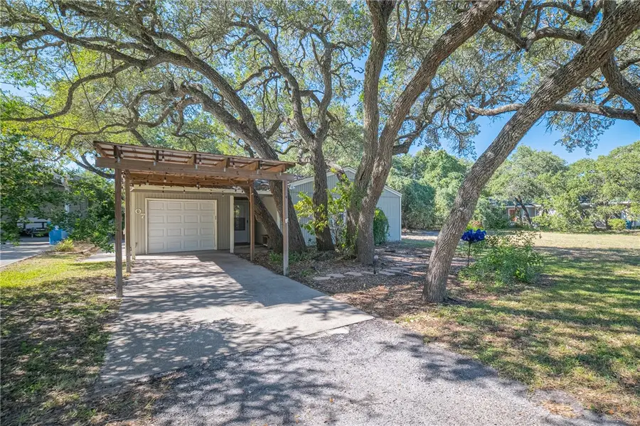 1107 Wood Street, Rockport, TX 78382 - #2