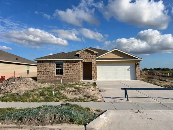 212 Aquamarine Circle, Portland, TX 78374
