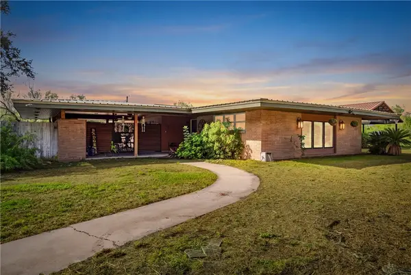 703 Elizabeth Avenue, Kingsville, TX 78363