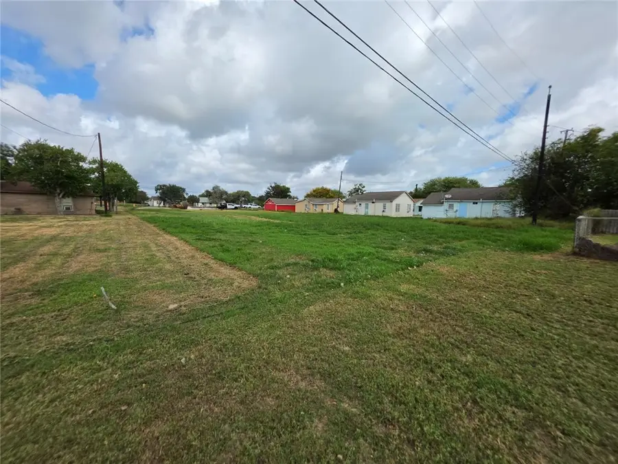 2984, 2980 Main St., Ingleside, TX 78362 - #3