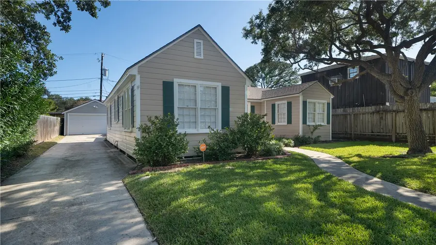 313 N Morningside Street, Corpus Christi, TX 78404 - #3