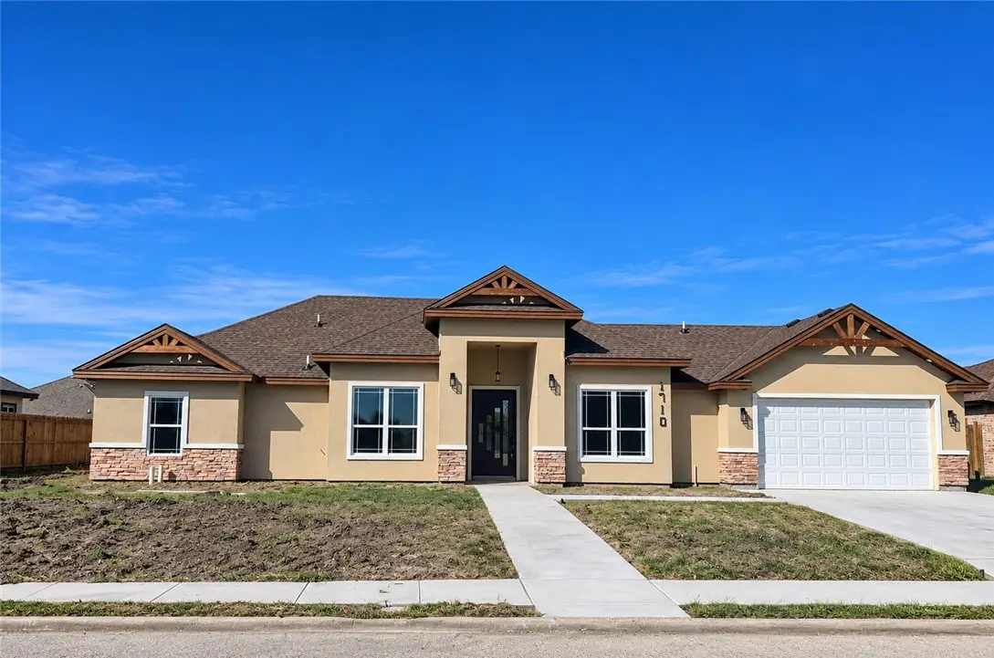1710 The Grand Drive, Kingsville, TX 78363 - #1