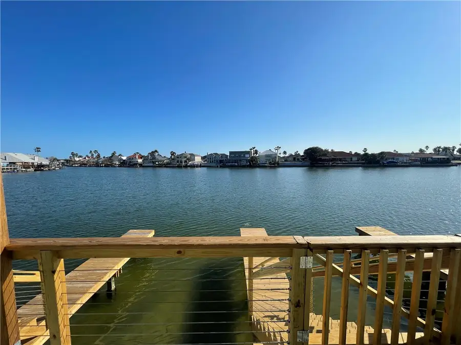 13957 Fortuna Bay Drive #B, Corpus Christi, TX 78418 - #3