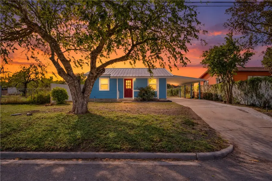 205 W Hill, Alice, TX 78332 - #2