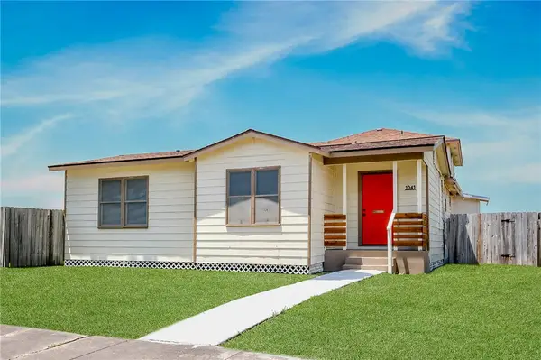 1041 Whitaker Drive, Corpus Christi, TX 78412