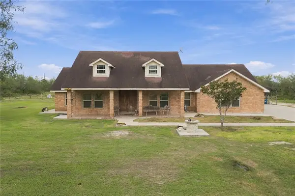 195 Carroll Loop, Alice, TX 78332