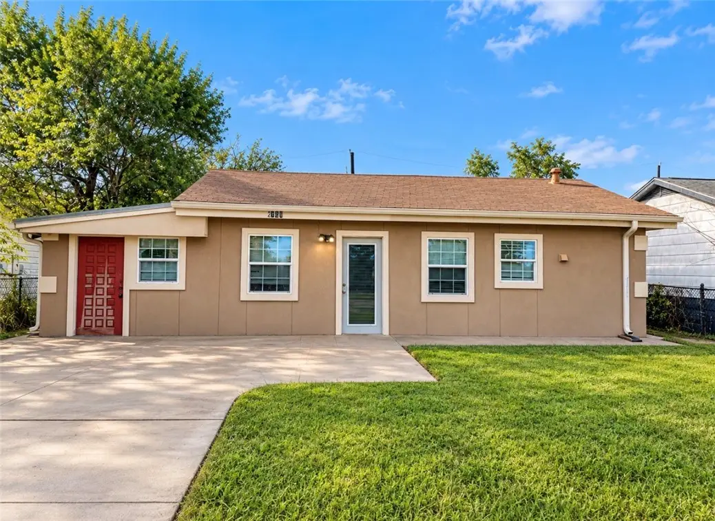 2720 San Angelo Avenue, Ingleside, TX 78362 - #1