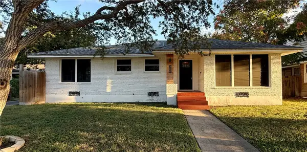 613 Hopper Drive, Corpus Christi, TX 78411