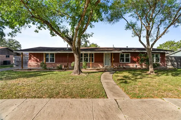 9418 Huntington Drive, Corpus Christi, TX 78410