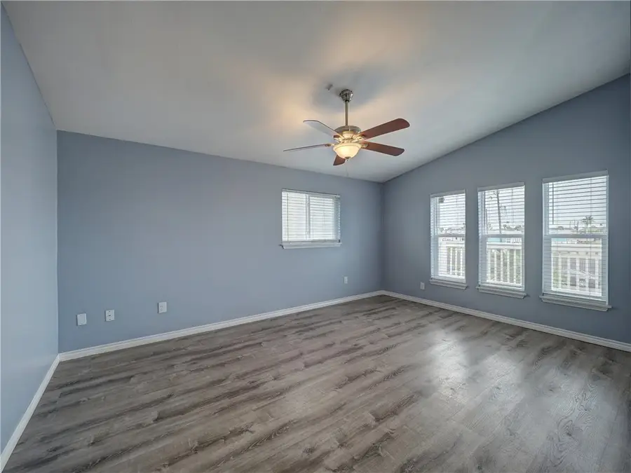 419 6th Street, Port Aransas, TX 78373 - #3