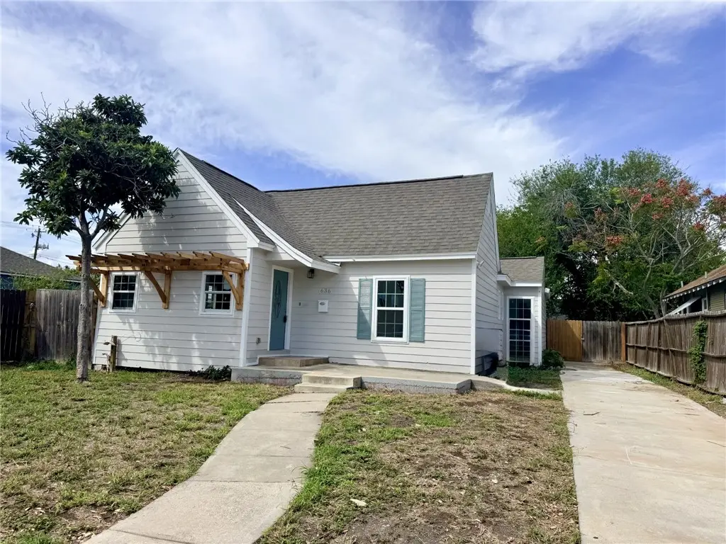 636 Atlantic Street, Corpus Christi, TX 78404 - #1