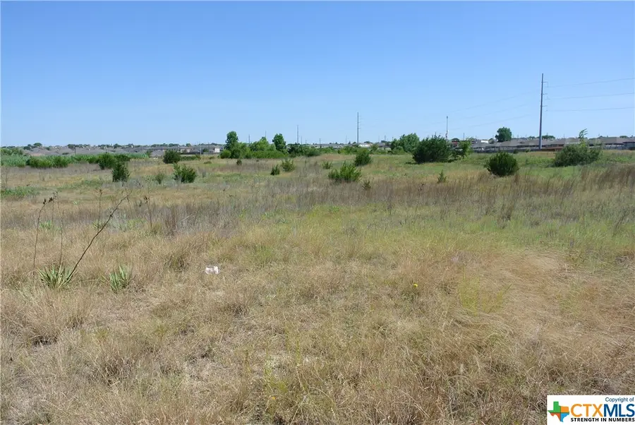402 W Elms Road, Killeen, TX 76542 - Image #2