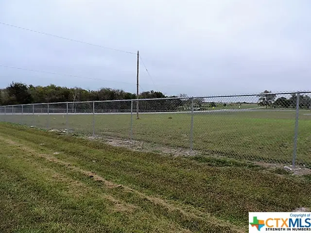 000 Houston Avenue, Westhoff, TX 77994 - Image #2