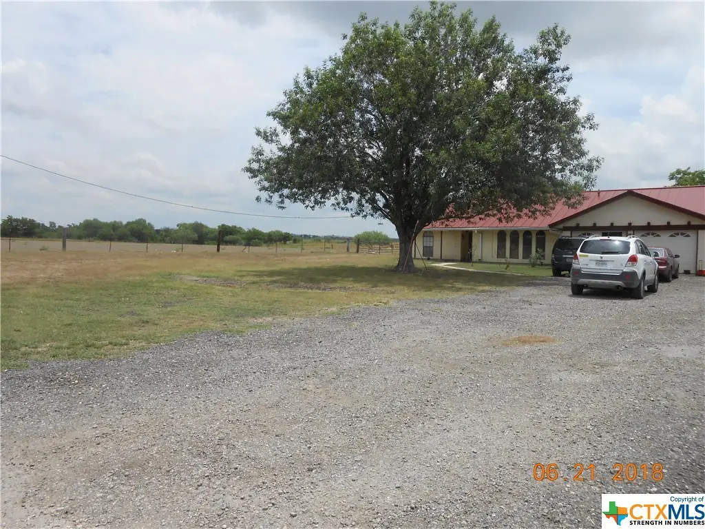 4610 Pfeil Rd Road, Converse, TX 78109 - Image #1