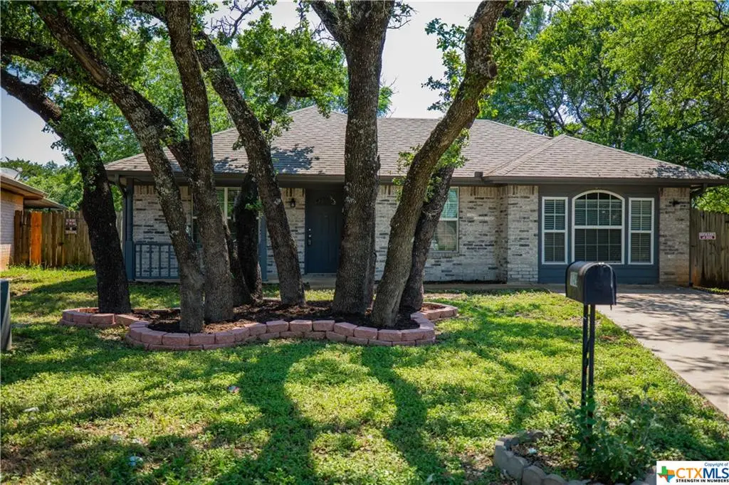 1109 E Avenue M, Belton, TX 76513 - Image #1