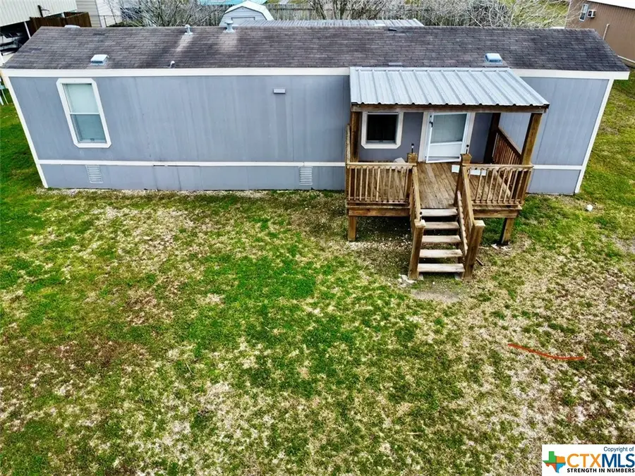 71 Betty Street, Port Lavaca, TX 77979 - Image #3