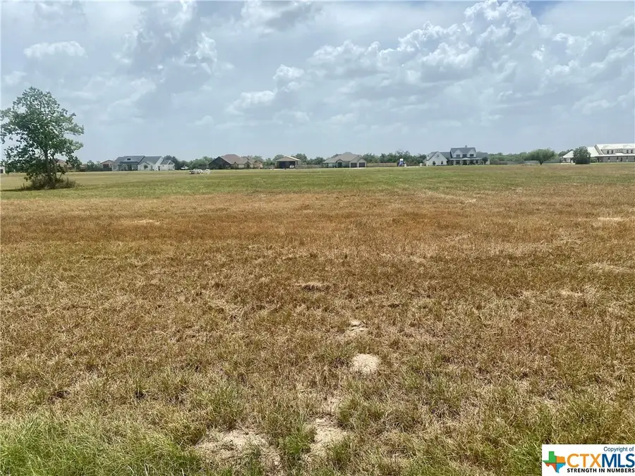 917 Sendera Loop, Victoria, TX 77904 - Image #2