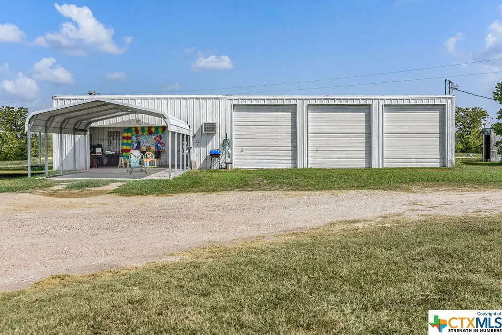 Multiple Danny Lane, Port Lavaca, TX 77979 - Image #1
