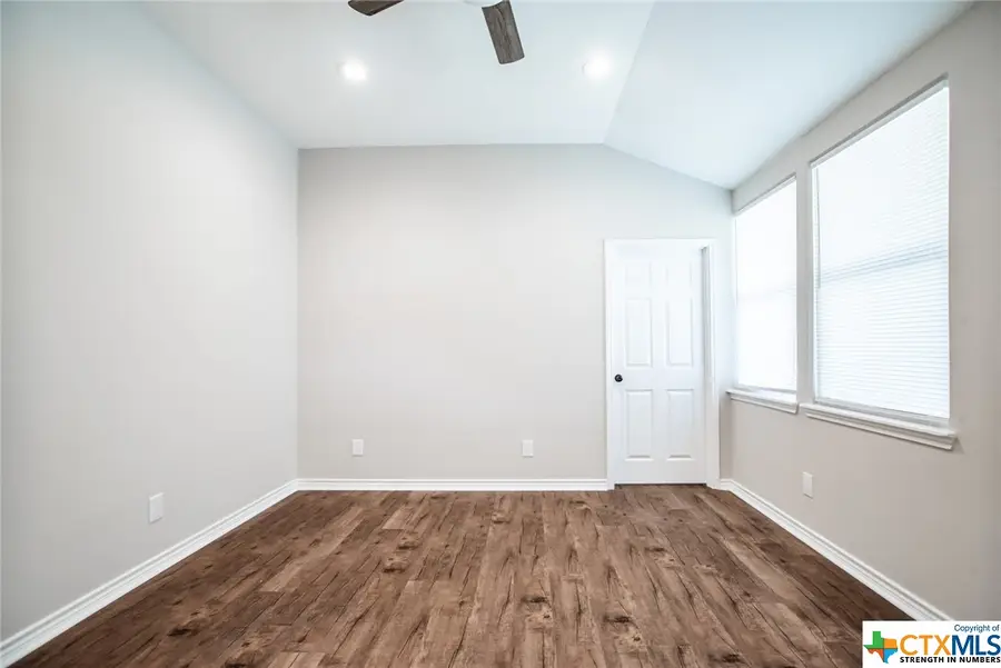 801 & 803 S Main Street, Victoria, TX 77901 - Image #3