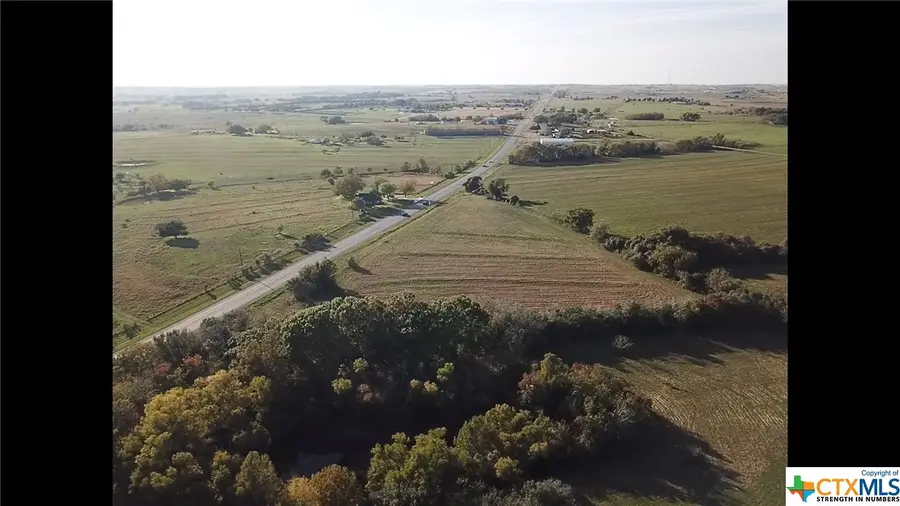 000 Us Hwy 90, Shiner, TX 77984 - #3