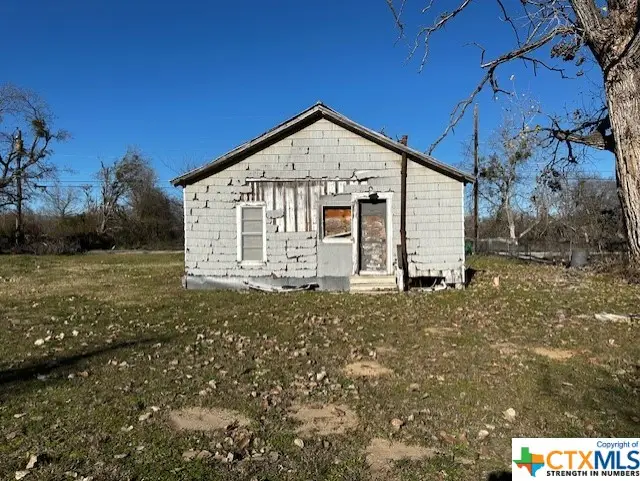 1705 W 12th Street, Cameron, TX 76520 - #2