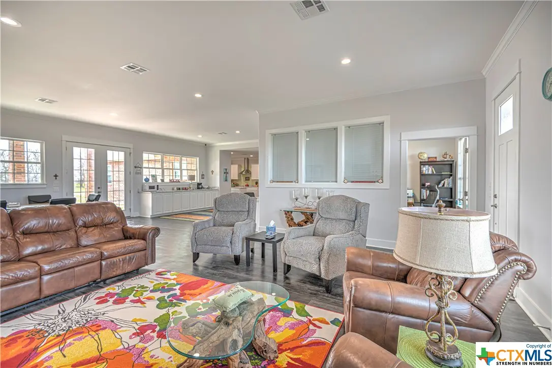 4948 Woodlawn Road, Lorena, TX 76655 - Image #1