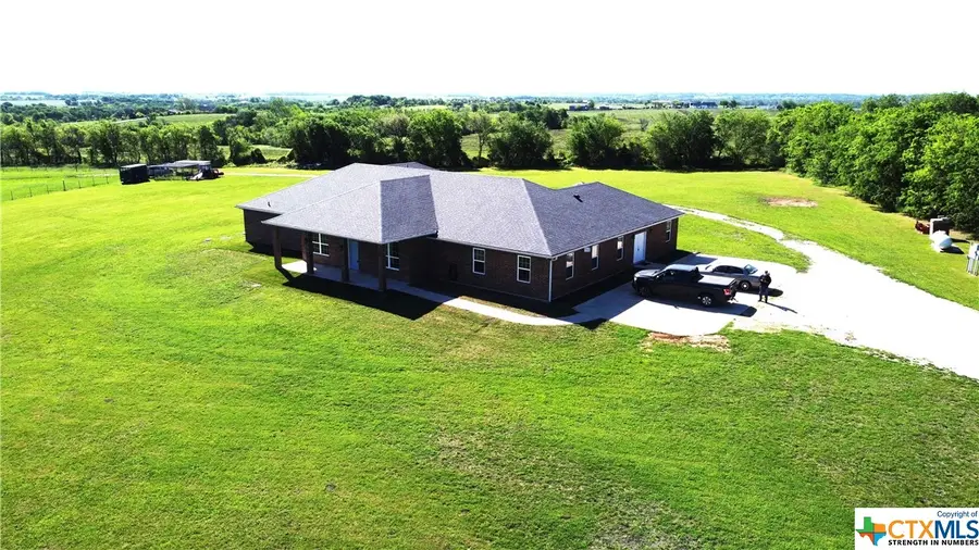 4948 Woodlawn Road, Lorena, TX 76655 - Image #2