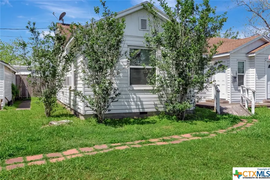 1005 Macarthur Street, Victoria, TX 77901 - Image #3