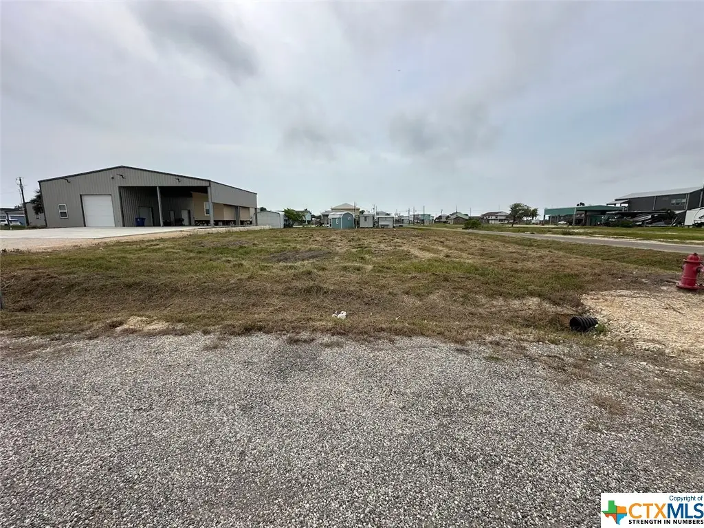 515 W Main Street, Port Oconnor, TX 77982 - Image #1