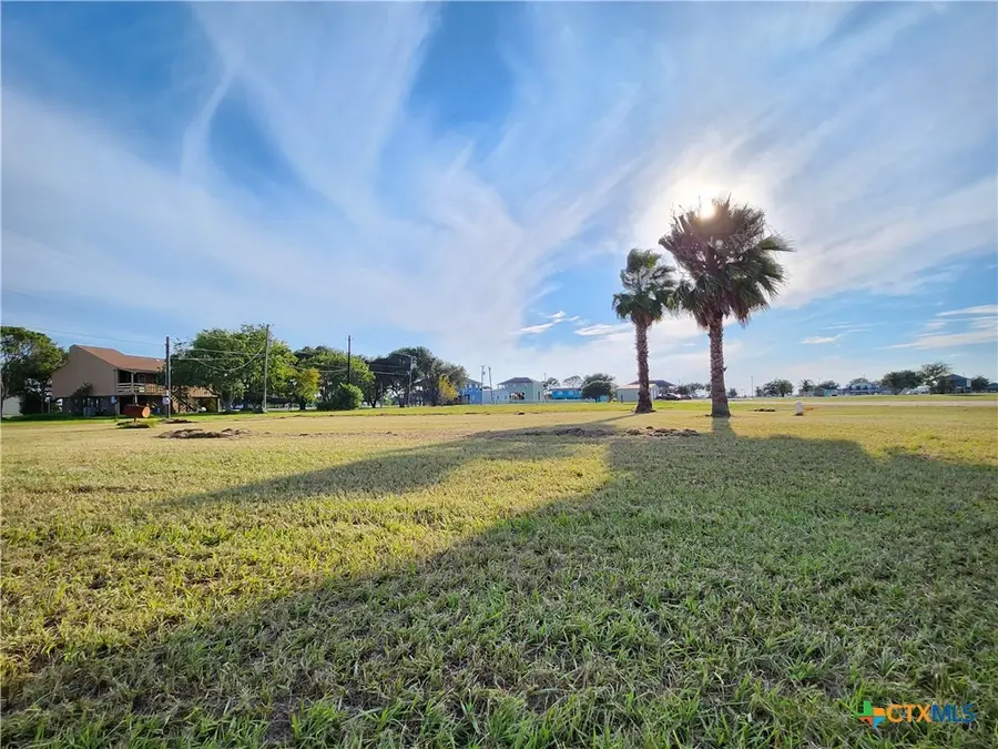 000 Mollnar Drive, Palacios, TX 77465 - #2