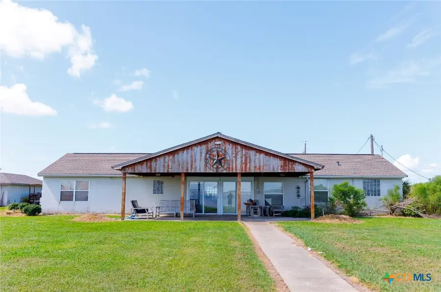 927 N Cr 307 Road, Port Alto, TX 77979 - Image #2