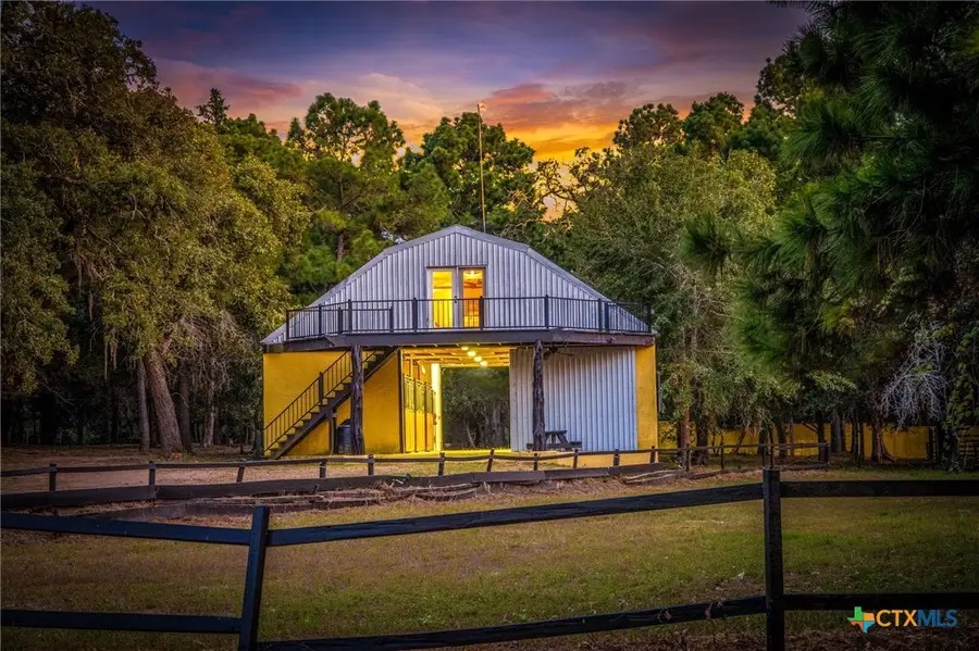 1031 Angel Lake Estates Road, Alleyton, TX 78935 - Image #2