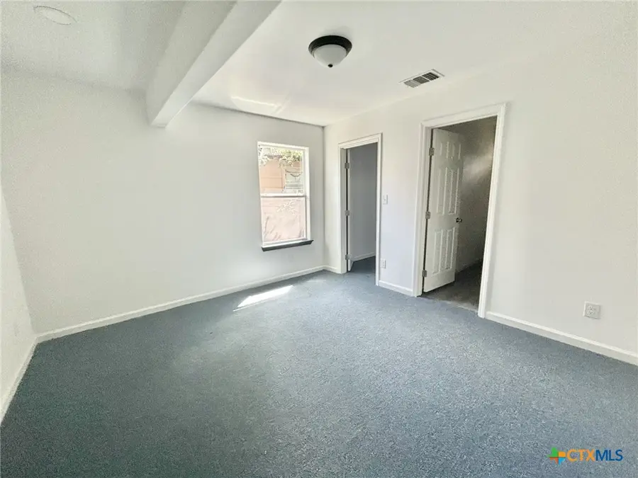 2511 Mumphord Street, Victoria, TX 77901 - Image #3