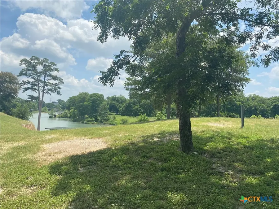 591 & 585 Vista Del Rio, New Braunfels, TX 78130 - #2