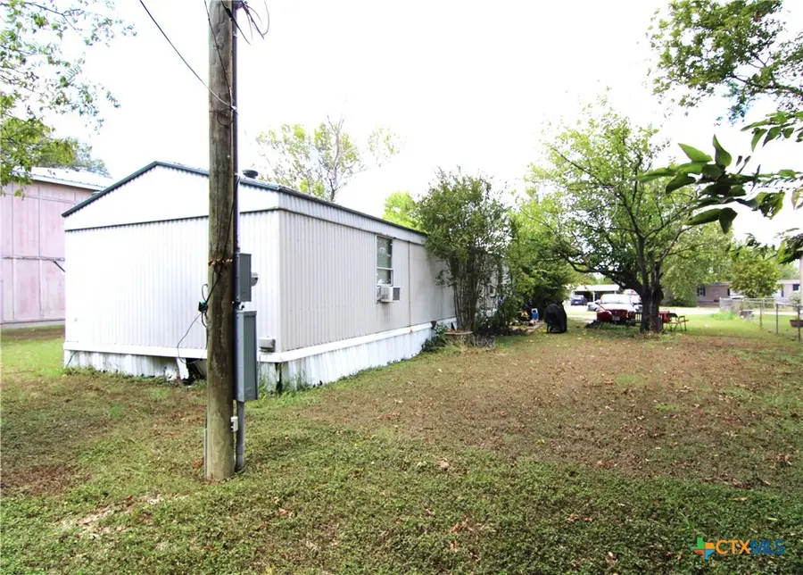 214 W Beeline Lane, Harker Heights, TX 76548 - Image #2