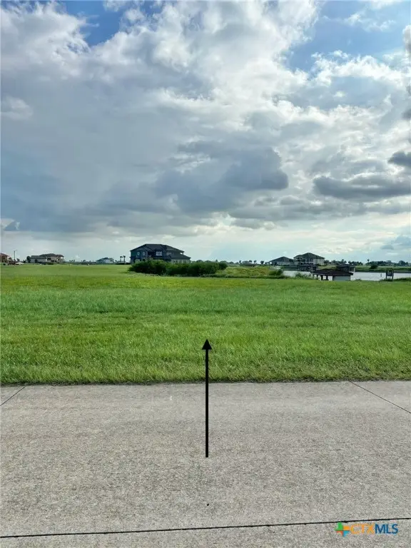 294 E Lago Loop Road, Port Oconnor, TX 77982 - Image #2