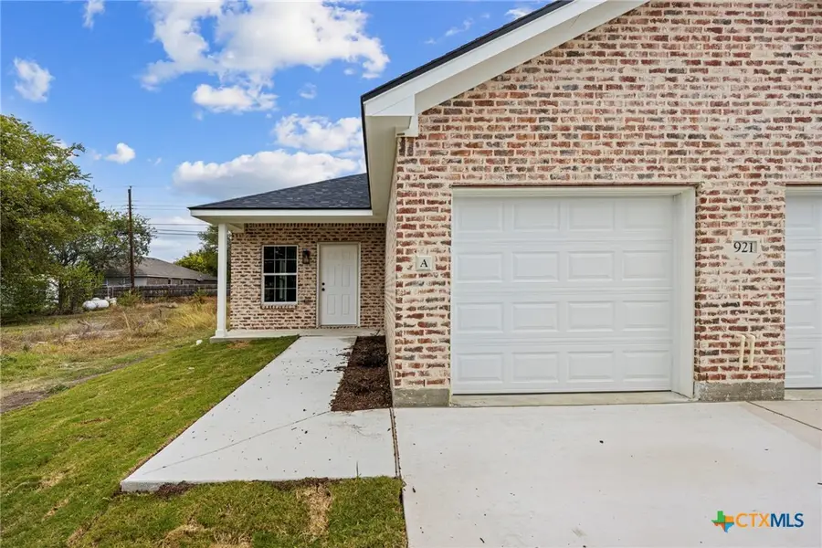 921 Ashwood Drive, Harker Heights, TX 76548 - Image #2
