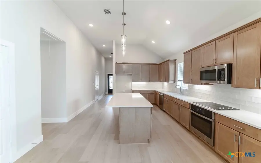 129 Elderberry Drive, Salado, TX 76571 - Image #3