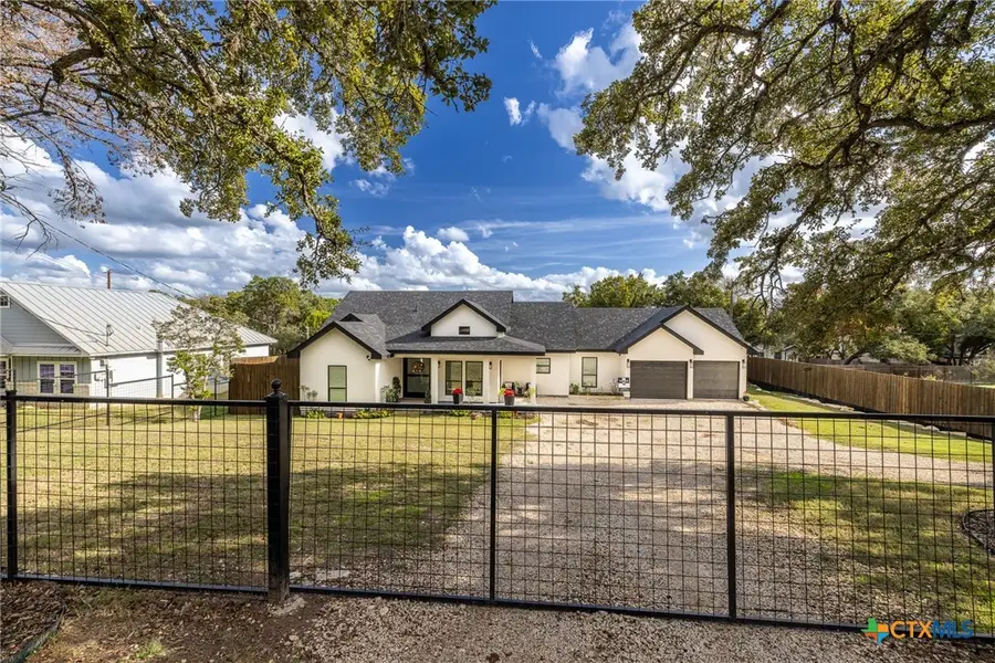 1428 Springwater, Canyon Lake, TX 78133 - Image #2