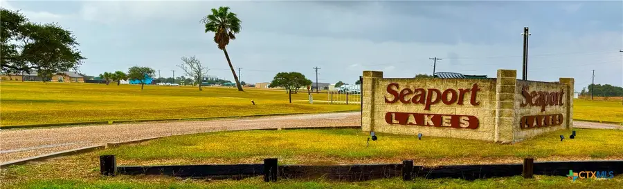 441 Gibb Boulevard, Seadrift, TX 77983 - Image #2