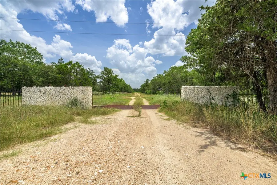 5850 Brown Road, Flatonia, TX 78941 - #3