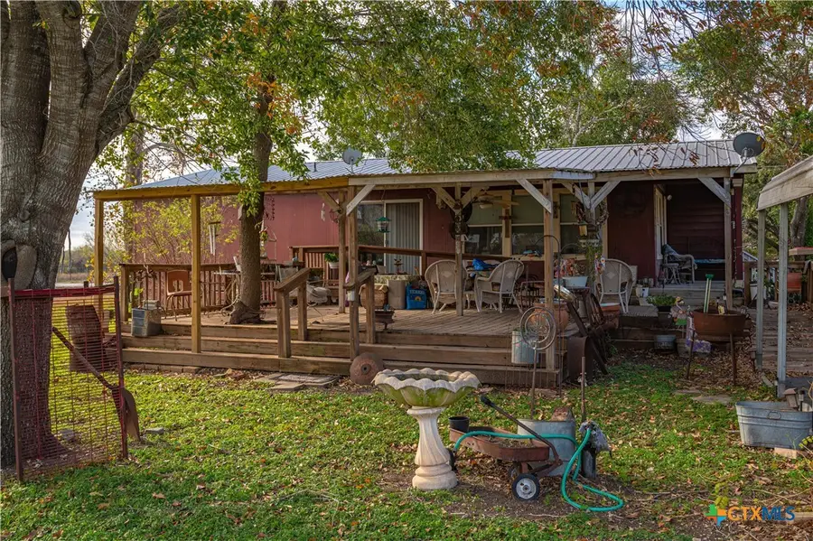 8195 Fm 725, McQueeney, TX 78123 - Image #3