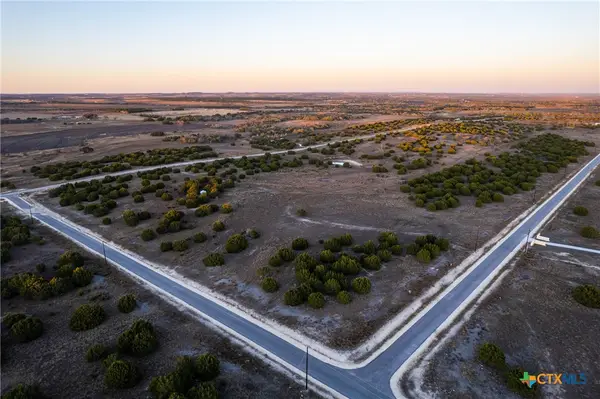 000 Winecup Dr, Lampasas, TX 76550