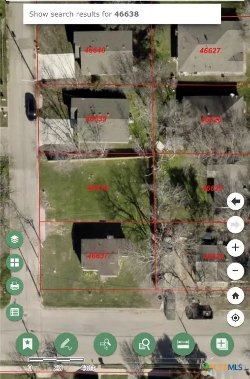 903 Liberty Avenue, Seguin, TX 78155 - #2