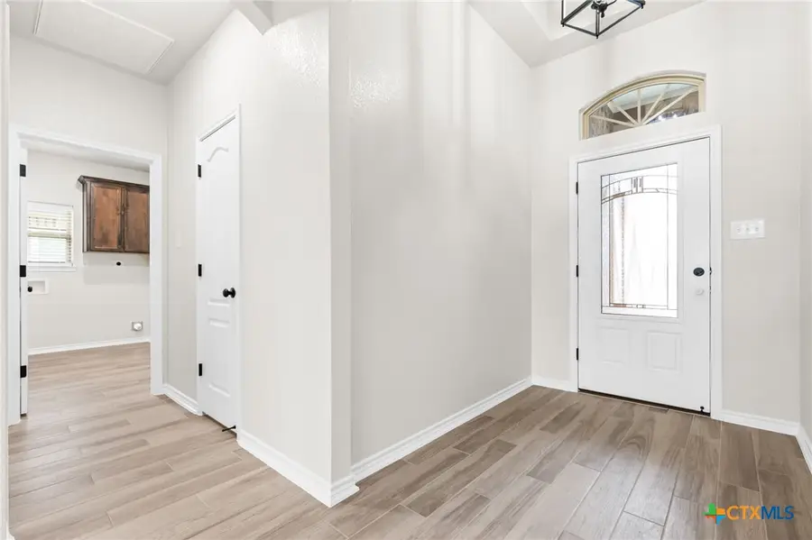 611 Dred Roger Circle, Killeen, TX 76542 - Image #2