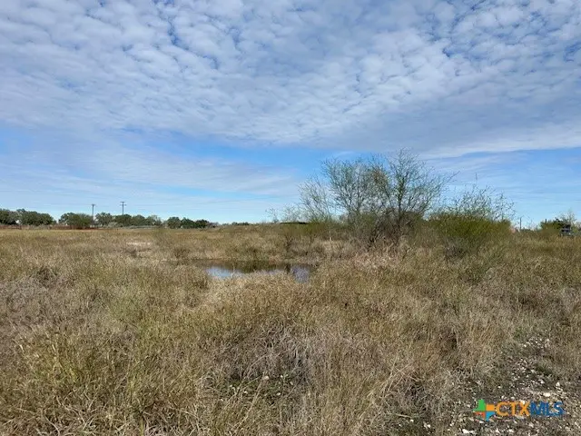 7946 Lower Mission Valley Road, Victoria, TX 77905 - Image #3