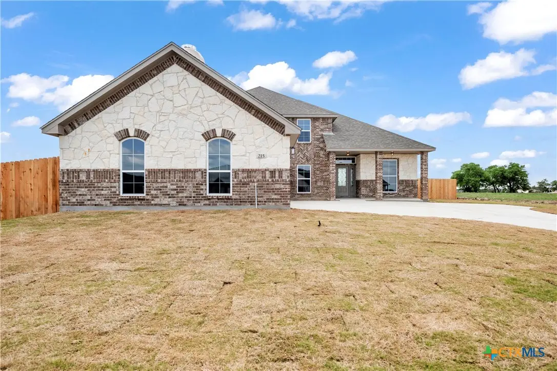215 Overlook Trail, Copperas Cove, TX 76522 - Image #1