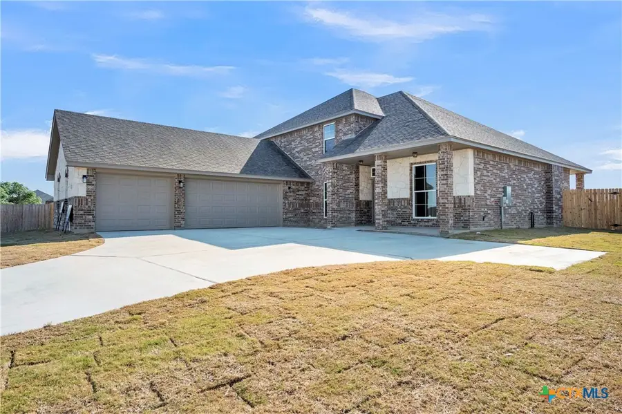 215 Overlook Trail, Copperas Cove, TX 76522 - Image #2