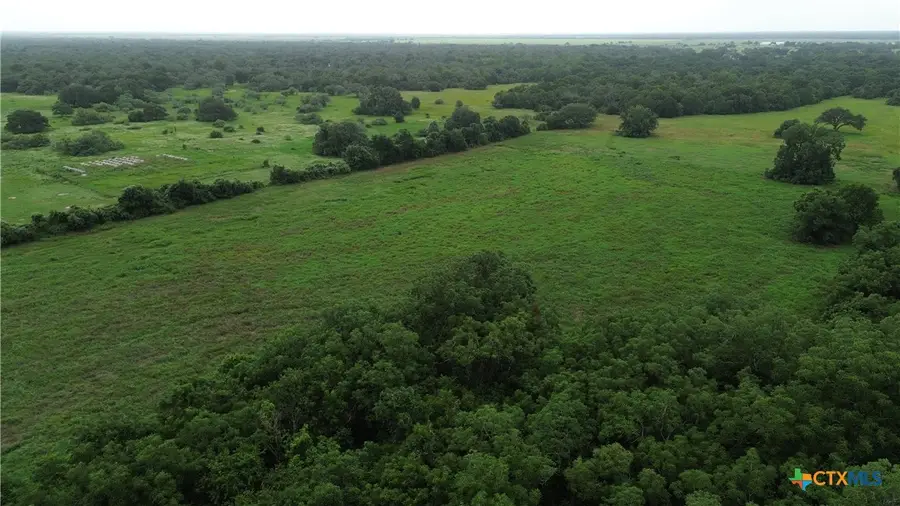 2846 Co Rd 18 Lavaca County Tx, Hallettsville, TX 77964 - Image #3