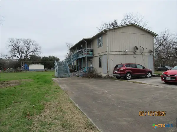 1670 Terminal Loop Road, McQueeney, TX 78123